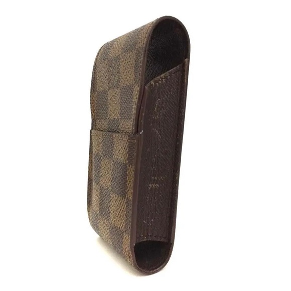 Louis Vuitton Damier Case - Picture 3 of 8